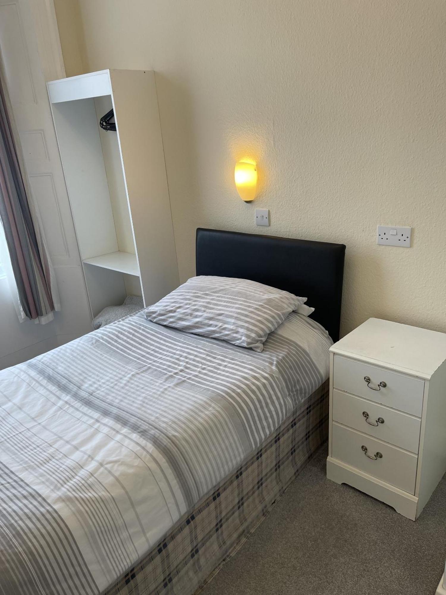 Lamplighter Guesthouse 普里茅斯 客房 照片
